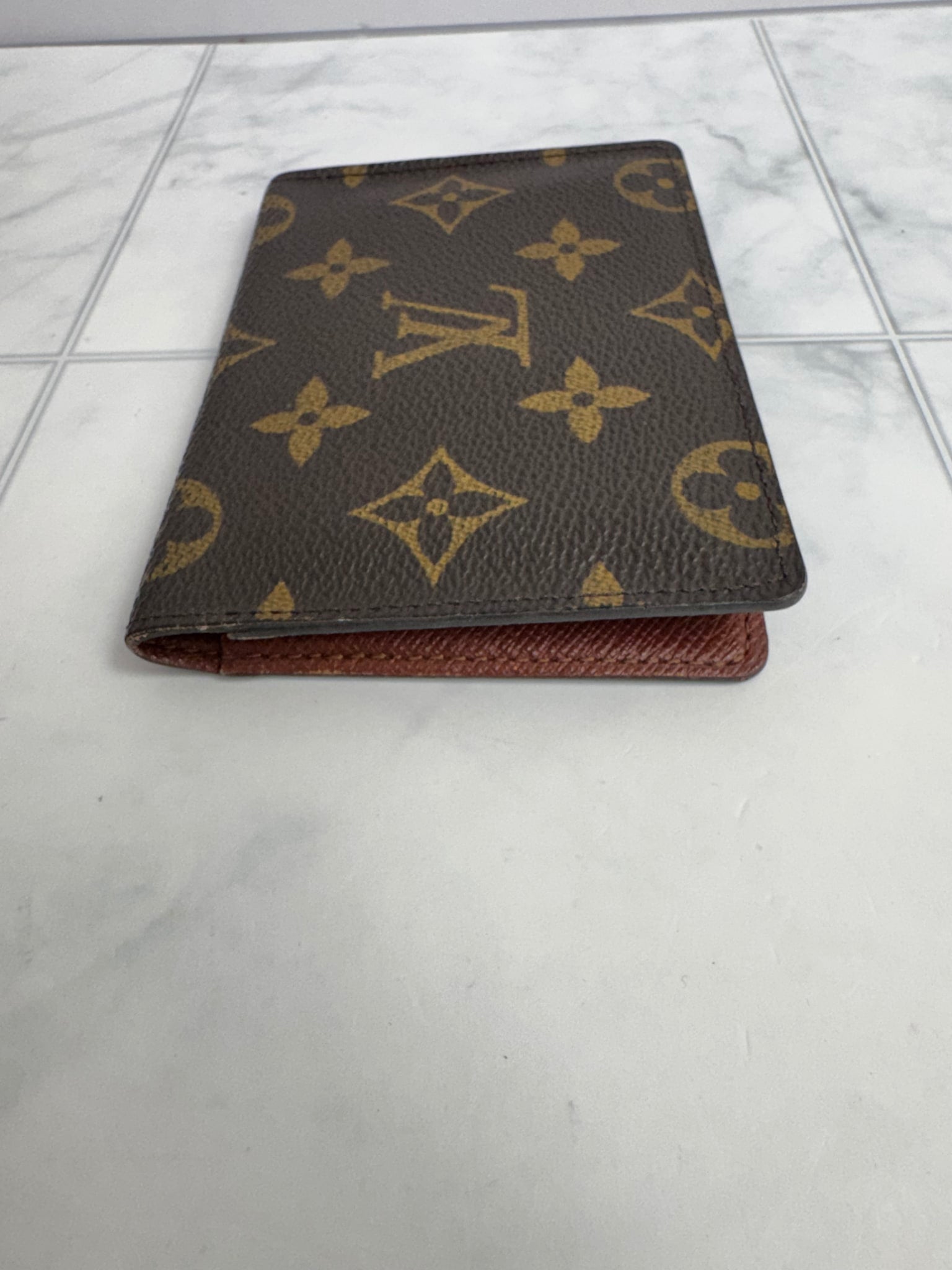 Louis Vuitton Monogram Porte 2 Cartes Vertical Card Case