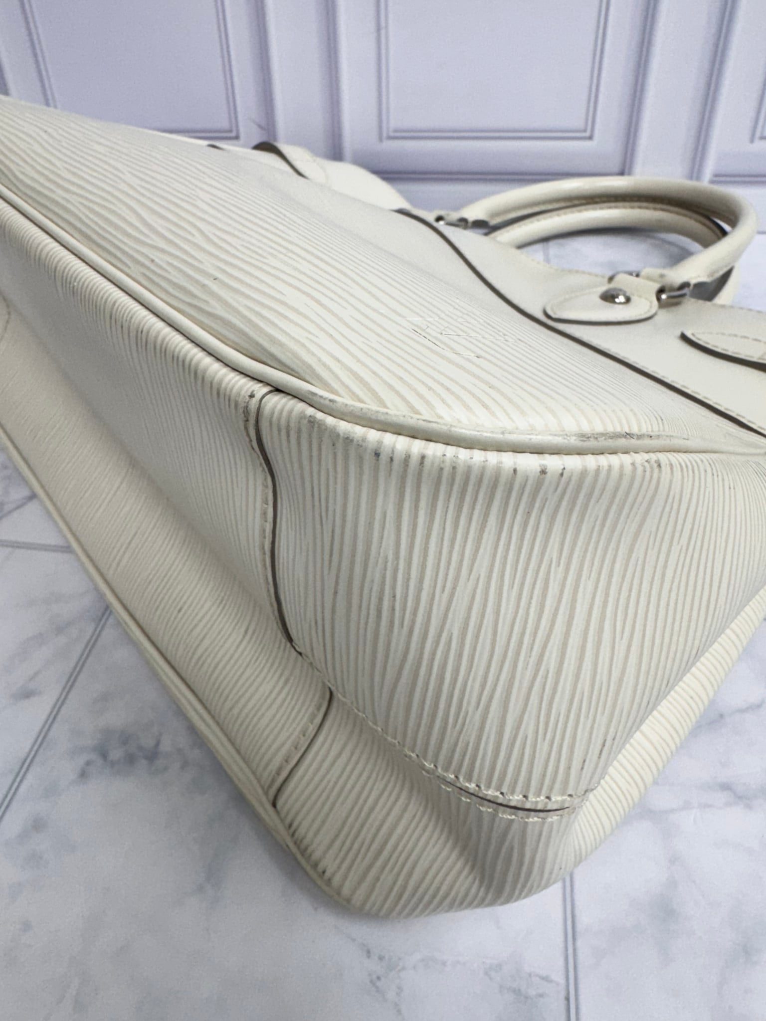 Louis Vuitton Ivory Epi Passy PM