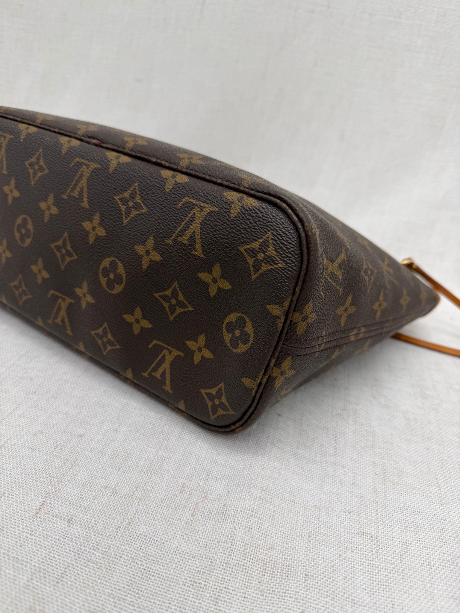 Louis Vuitton Monogram Neverfull PM & Pouch