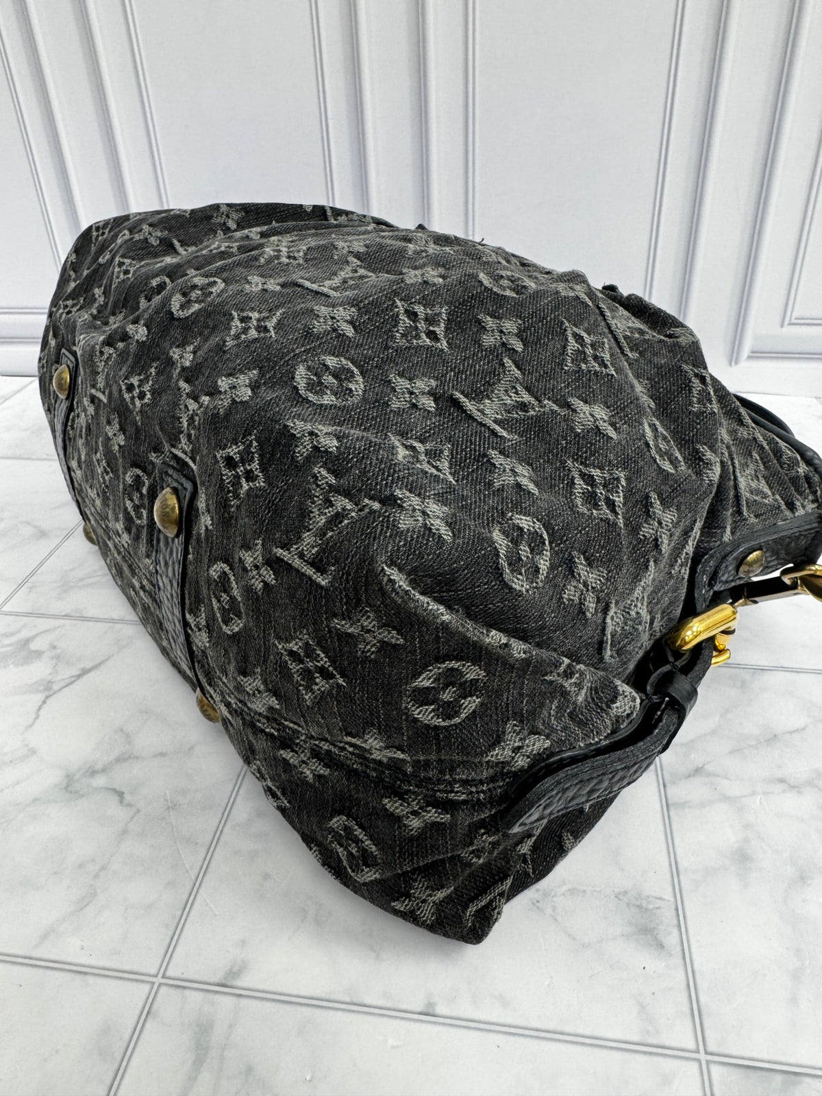 Louis Vuitton Black Denim Monogram Neo Cabby MM