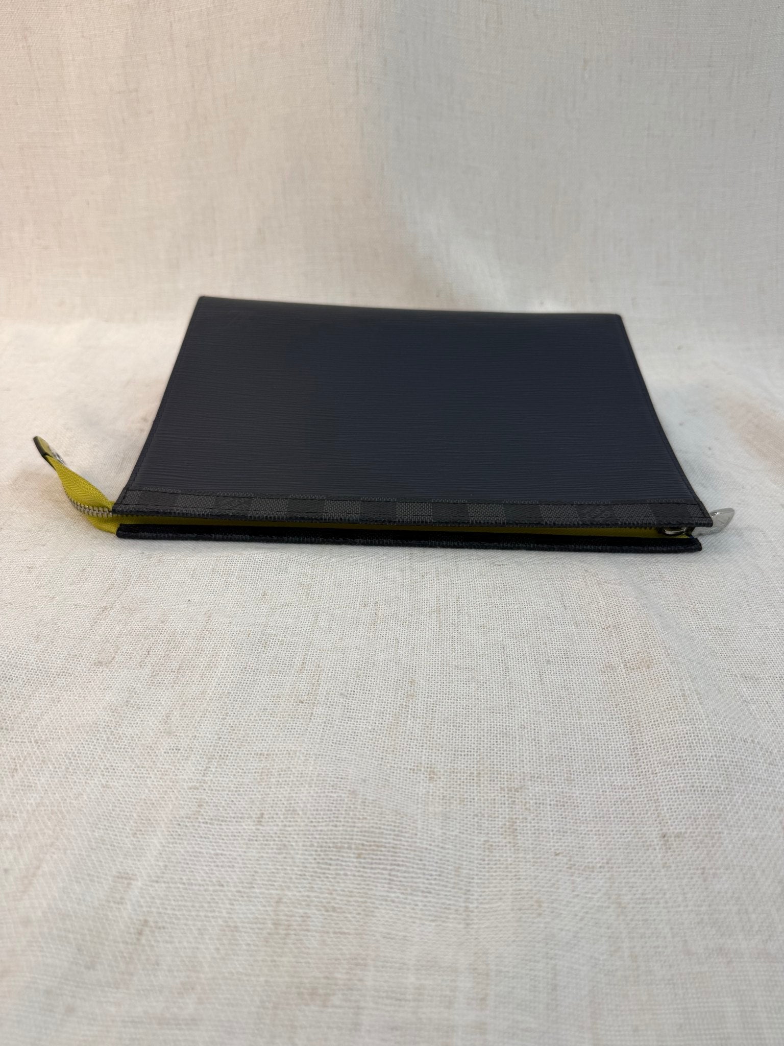 Louis Vuitton Navy Epi Water Ripple Discovery Pouch