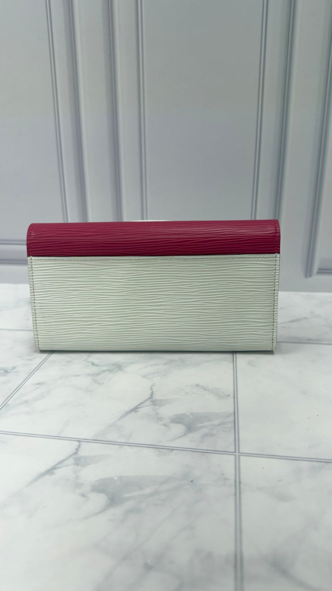 Louis Vuitton White & Pink Epi Tribal Mask Sarah Wallet