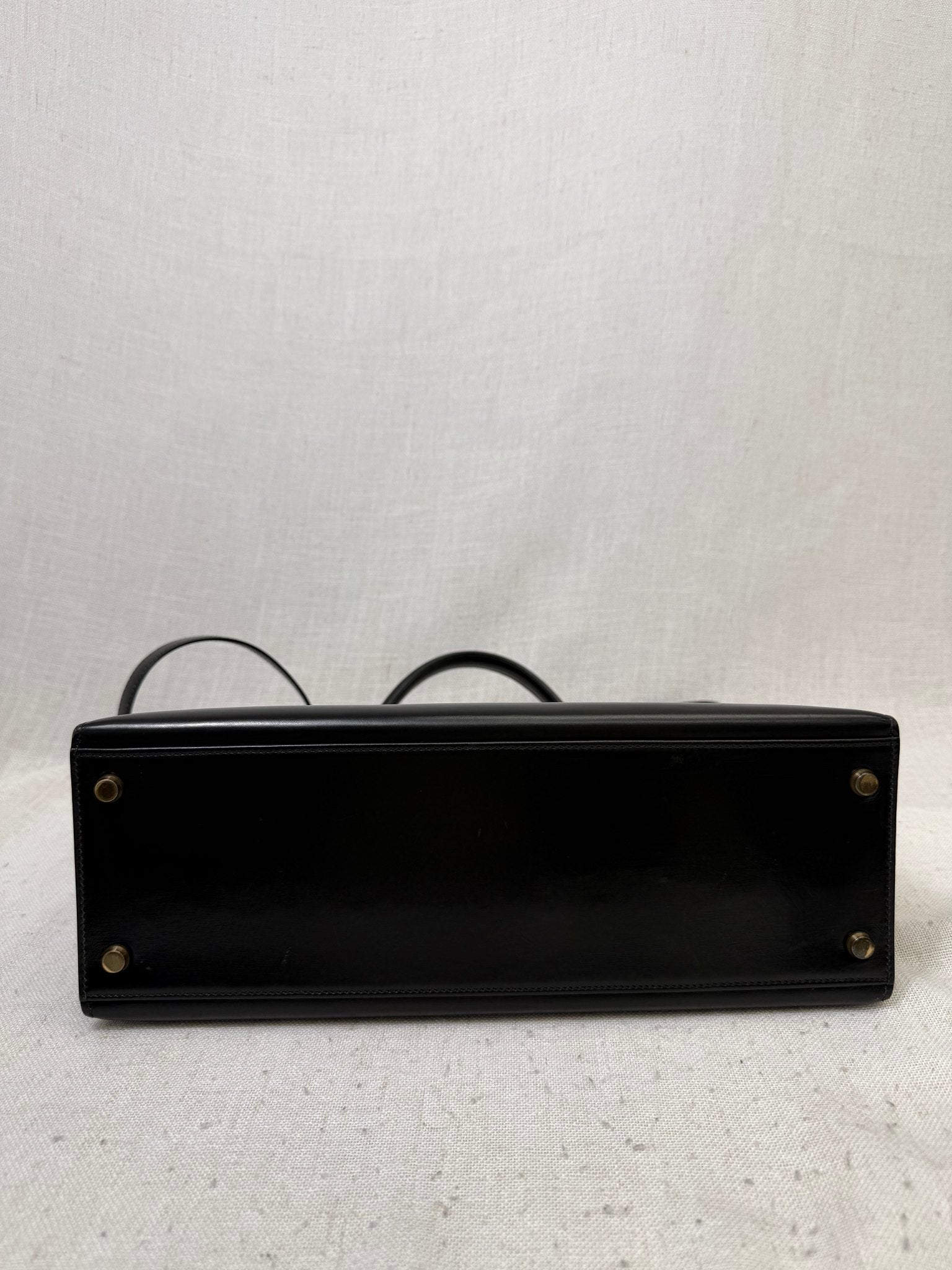 Hermes Black Box Leather Kelly 32 Handbag