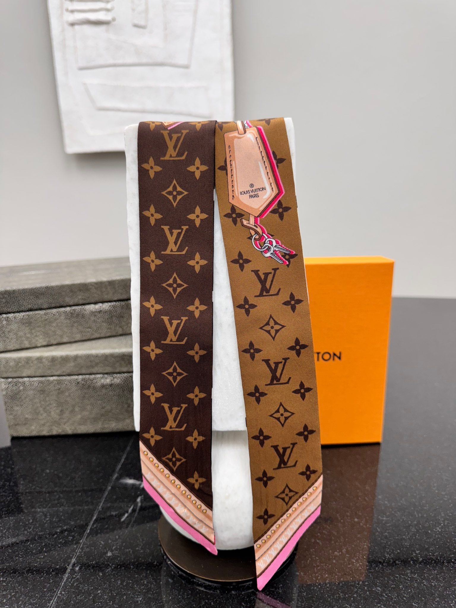 Louis Vuitton Ultimate Monogram BB bandeau