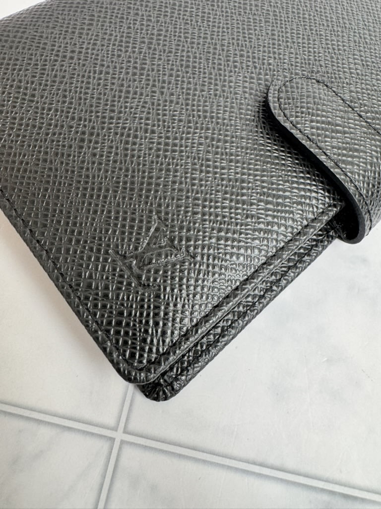 Louis Vuitton Black Taiga Agenda PM