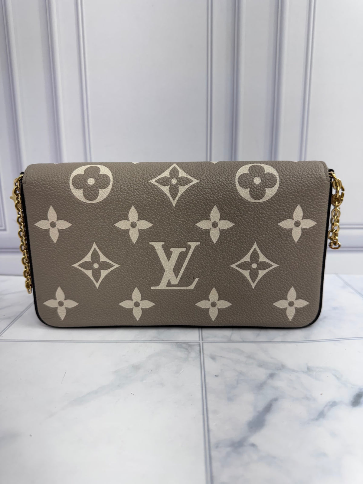 LIKE NEW - Louis Vuitton Taupe Empreinte Monogram Pochette Felicie