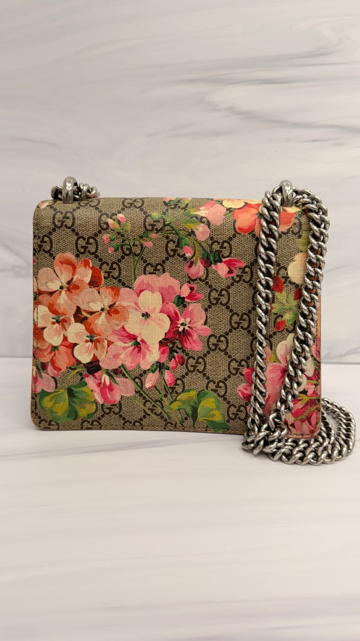 Gucci GG Supreme Blooms Dionysus Mini Chain Shoulder Bag