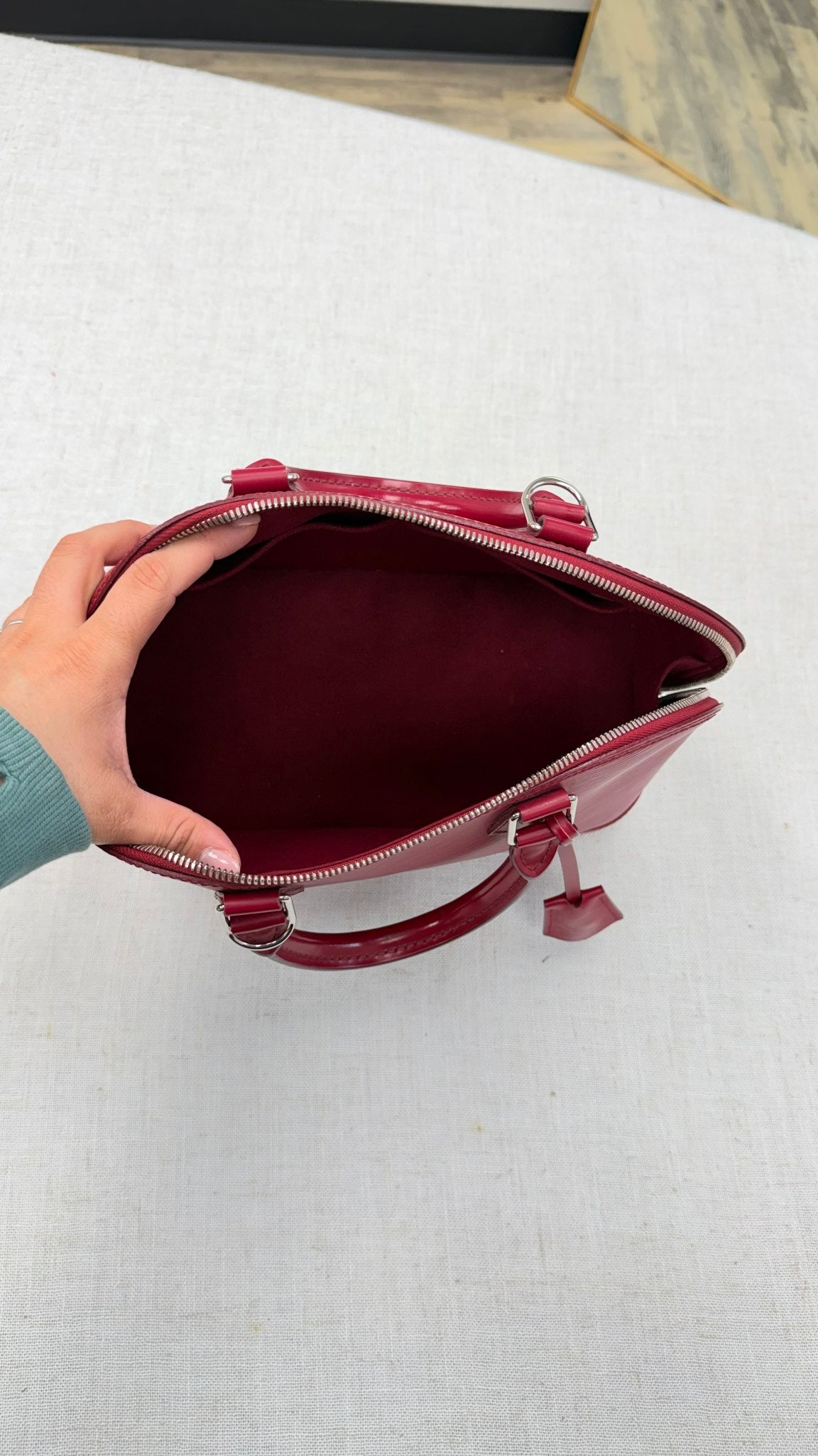 Louis Vuitton Raspberry Epi Leather Alma PM Handbag