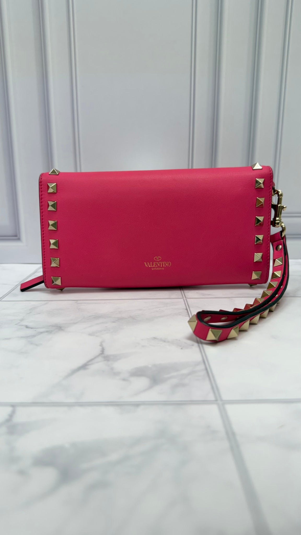 Valentino Pink Leather Rockstud Wristlet Wallet