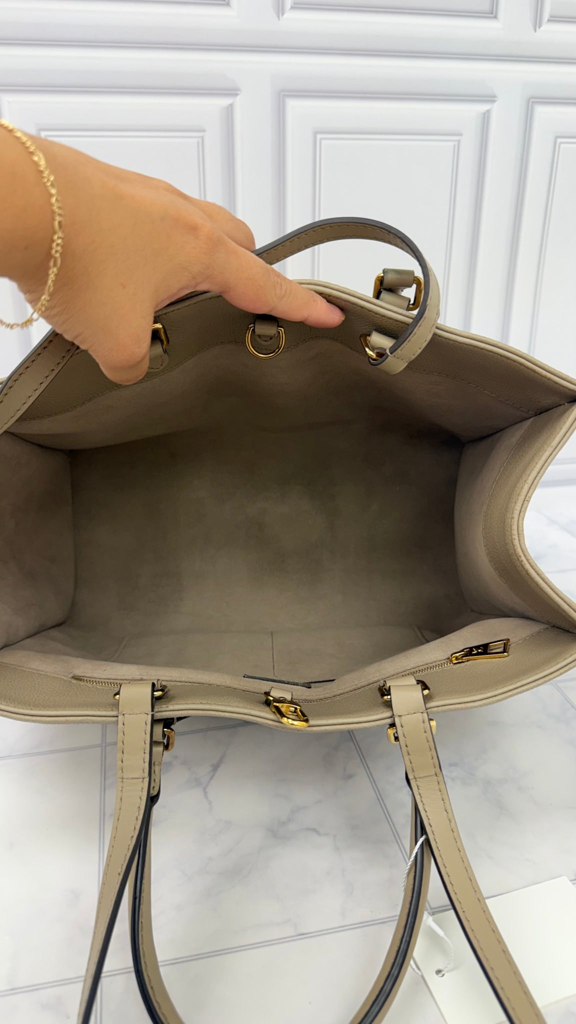 Louis Vuitton Monogram Turtledove Empreinte Leather On The Go MM