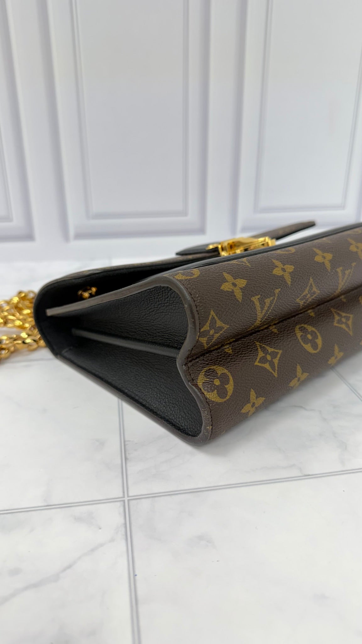 Louis Vuitton Monogram Victoire Chain Shoulder Bag