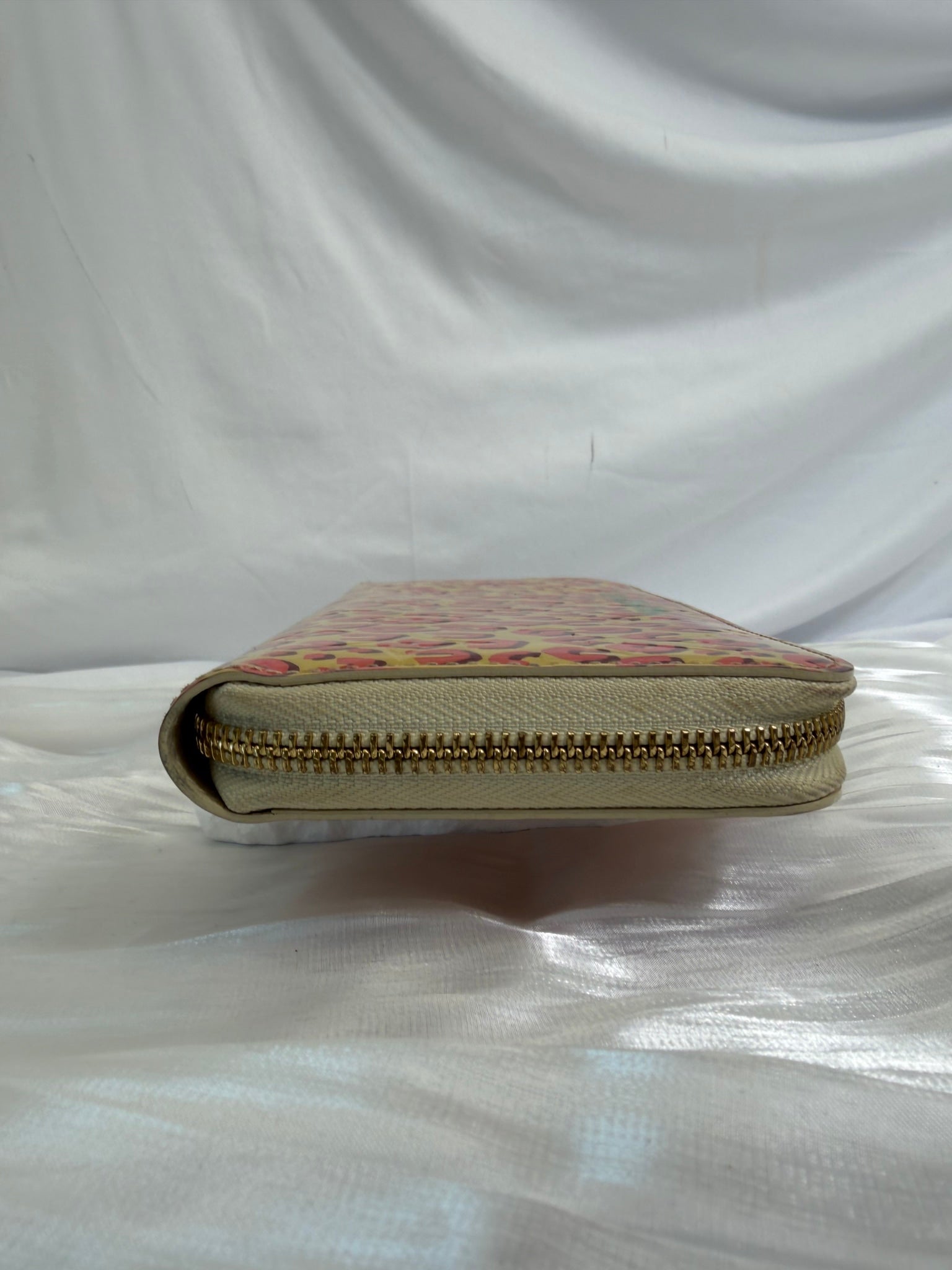 Louis Vuitton Vernis Limited Edition Blanc Corail Zippy Long Wallet