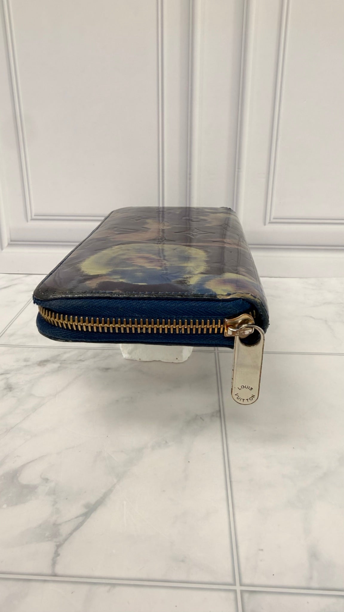 Louis Vuitton Blue Vernis Leather Ikat Zippy Wallet