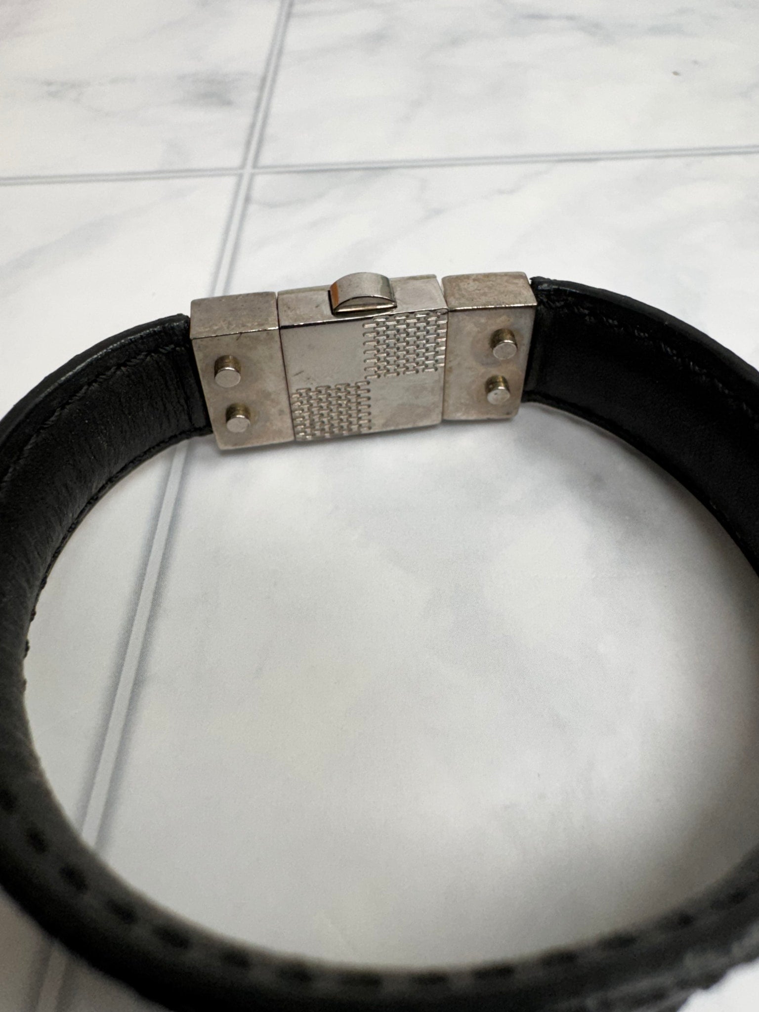 Louis Vuitton Damier Graphite Check It Reversible Bracelet
