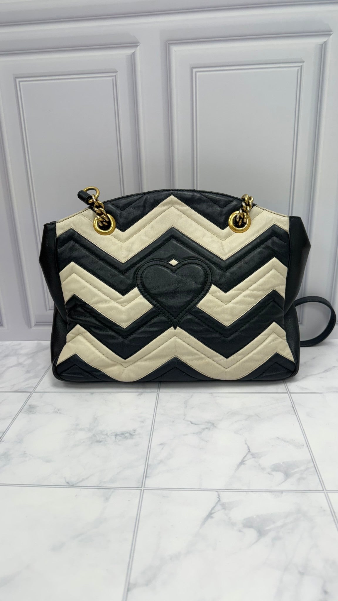 Gucci Black & White Chevron Leather Marmont Chain Shoulder Bag