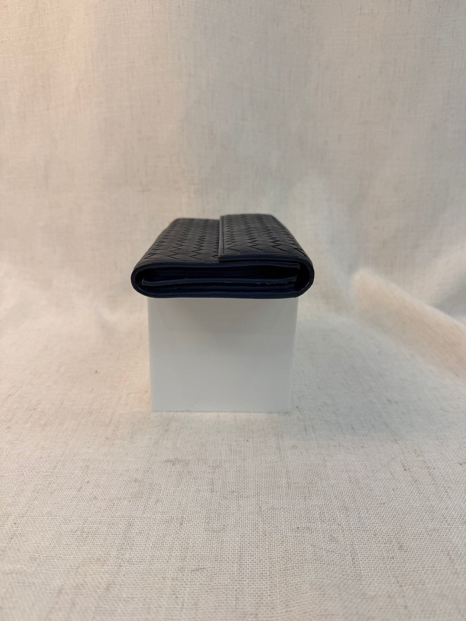 Bottega Veneta Blue Leather Intrecciato Long Wallet