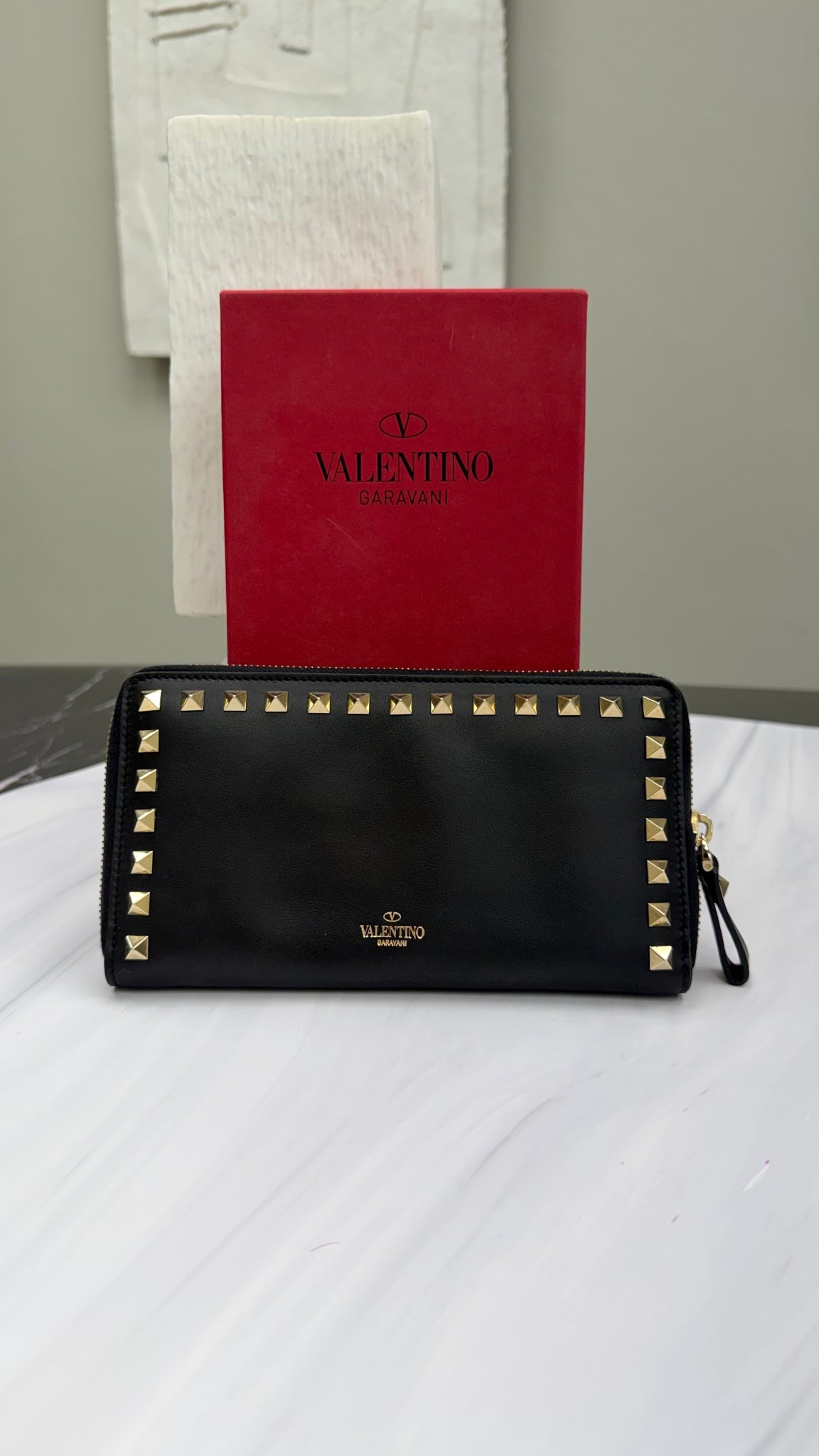 Valentino Black Leather Rockstud Zippy Wallet