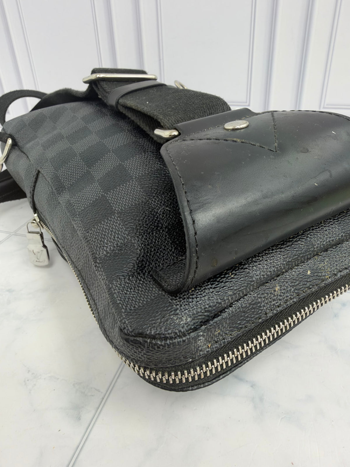 Louis Vuitton Damier Graphite Avenue Sling Bag