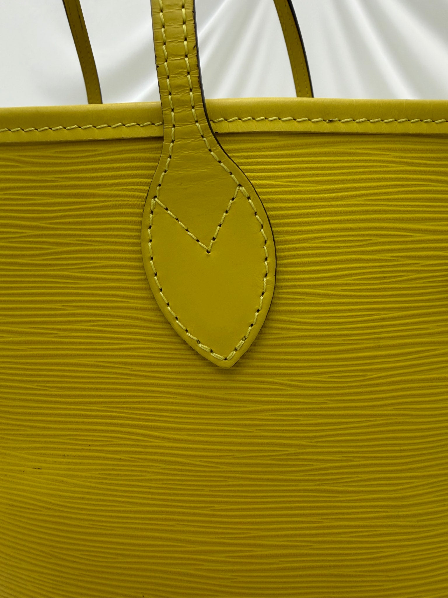 Louis Vuitton Yellow Epi Neverfull MM