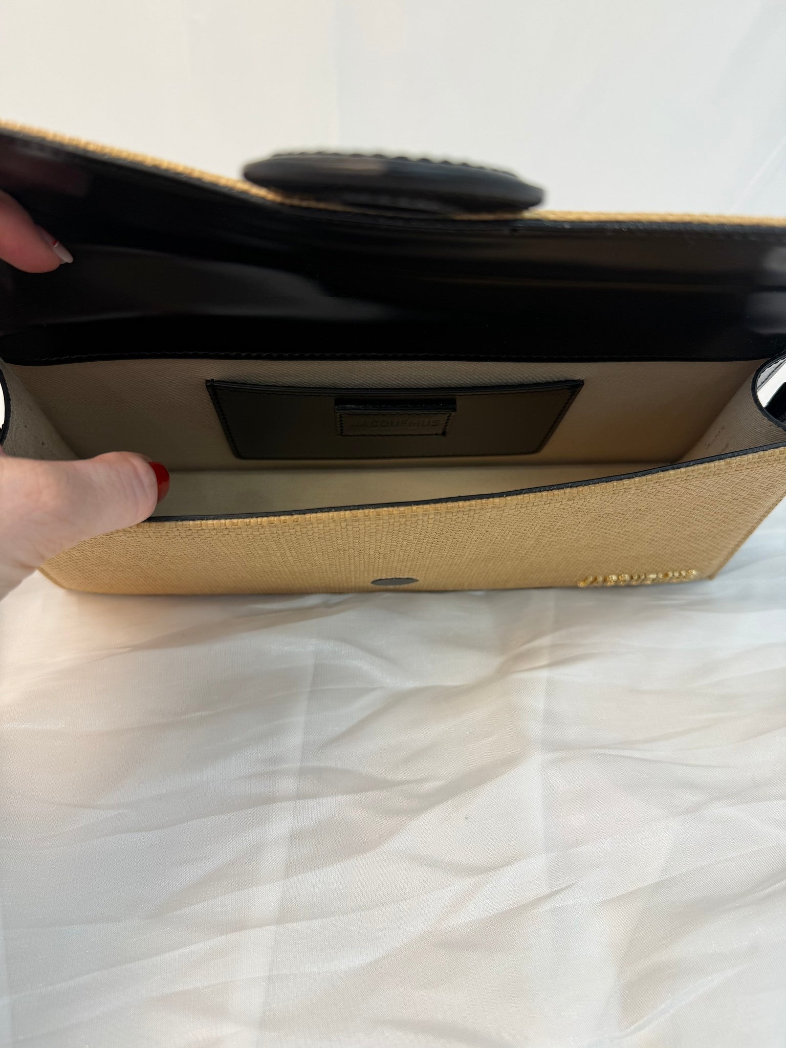 LIKE NEW- Jacquemus Raffia Le Grand Bambino Shoulder Bag