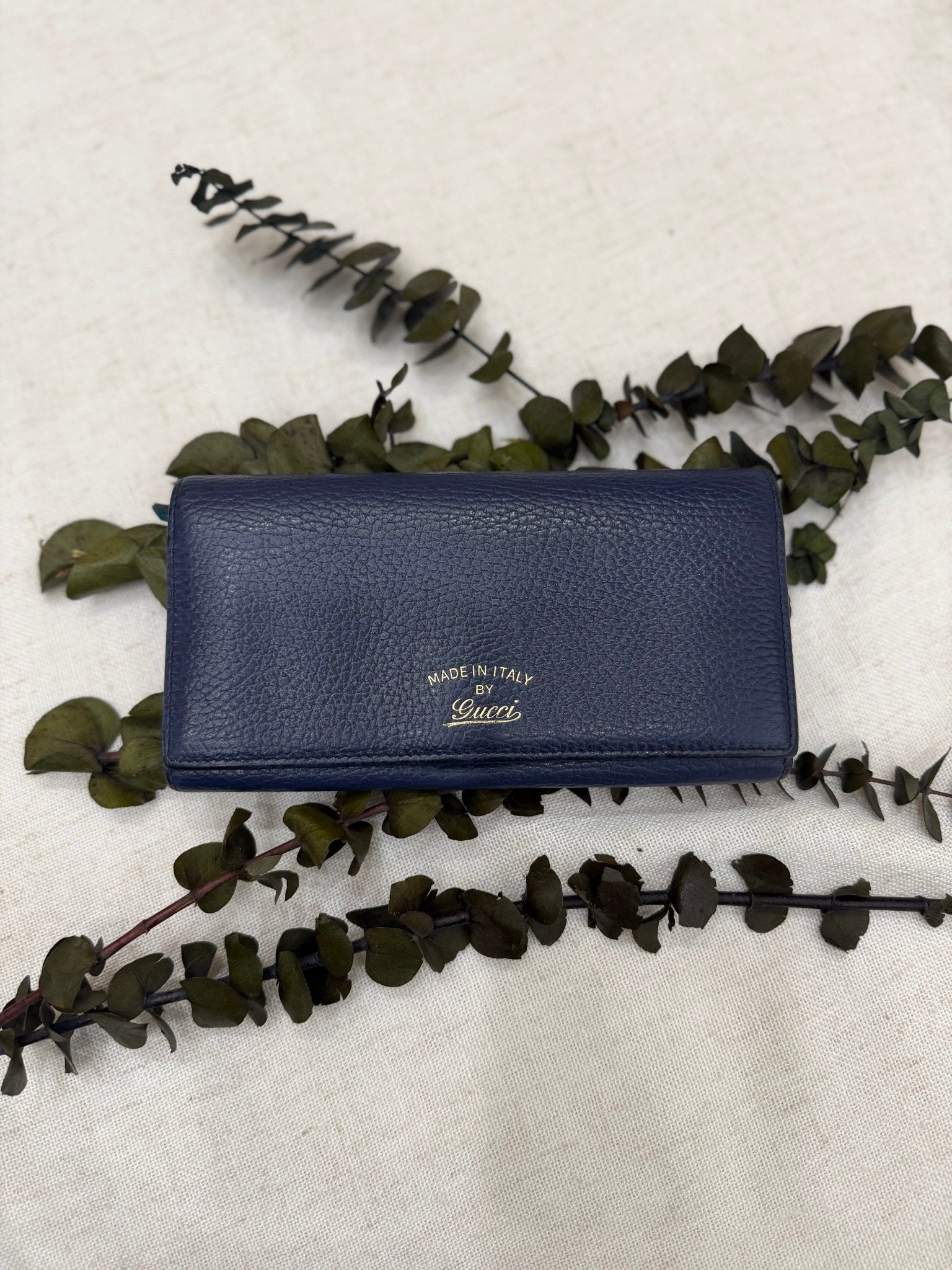 Gucci Navy Leather Swing Continental Long Wallet