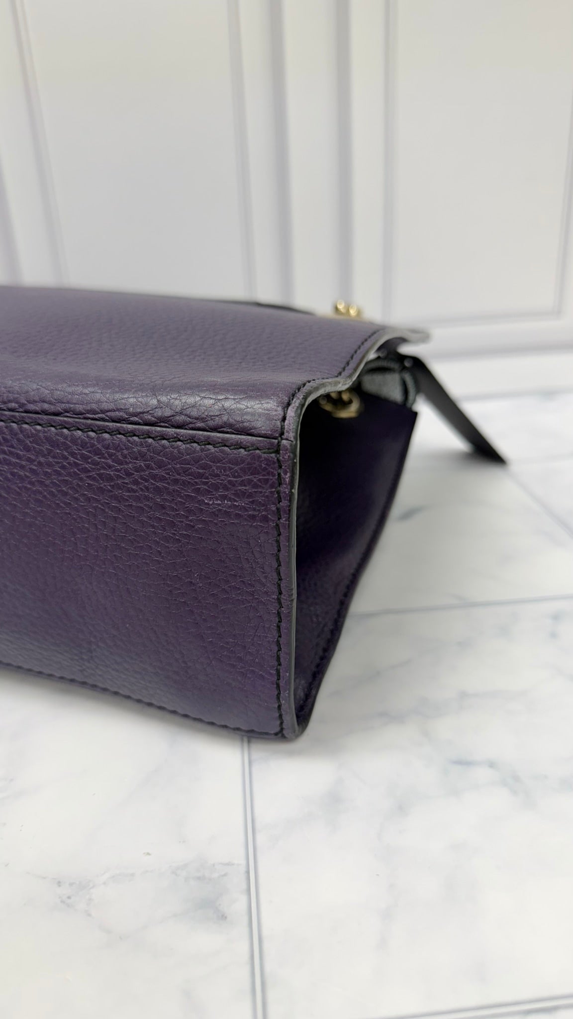 Gucci Purple Grained Leather Large Emily Chain Shoulder Bag
