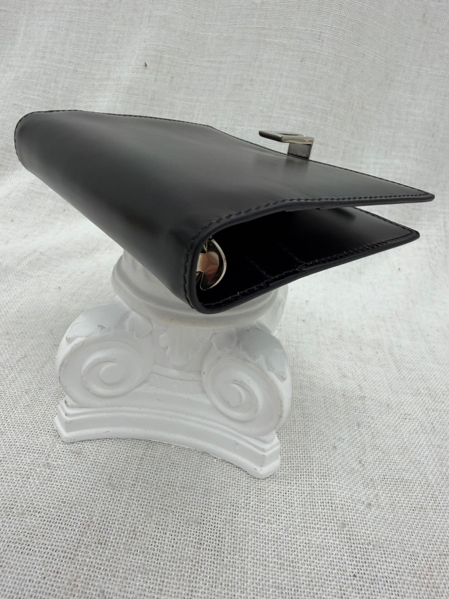 Gucci Black Leather Passport Agenda