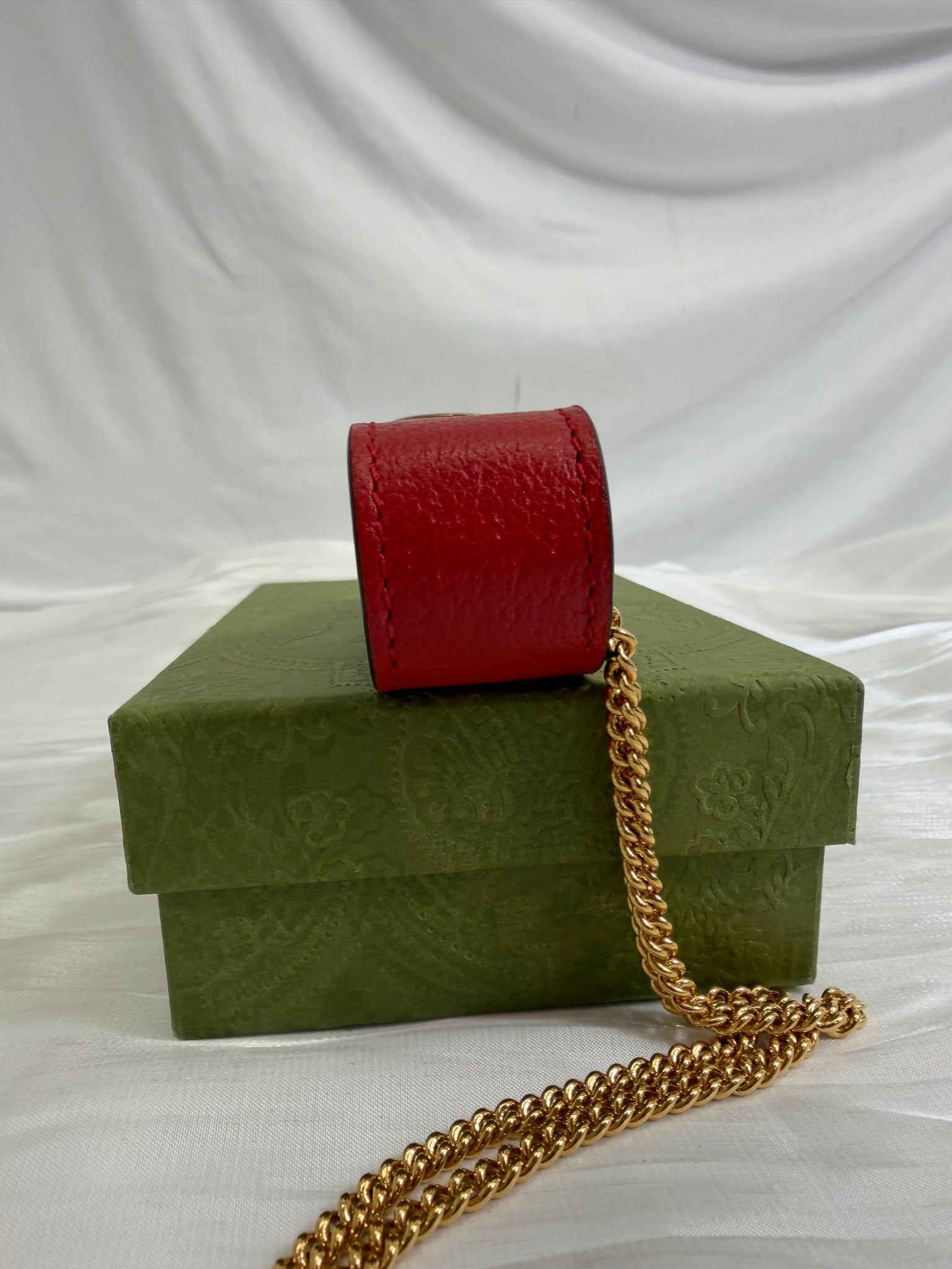 LIKE NEW Gucci Red Leather Lipstick Case On Chain