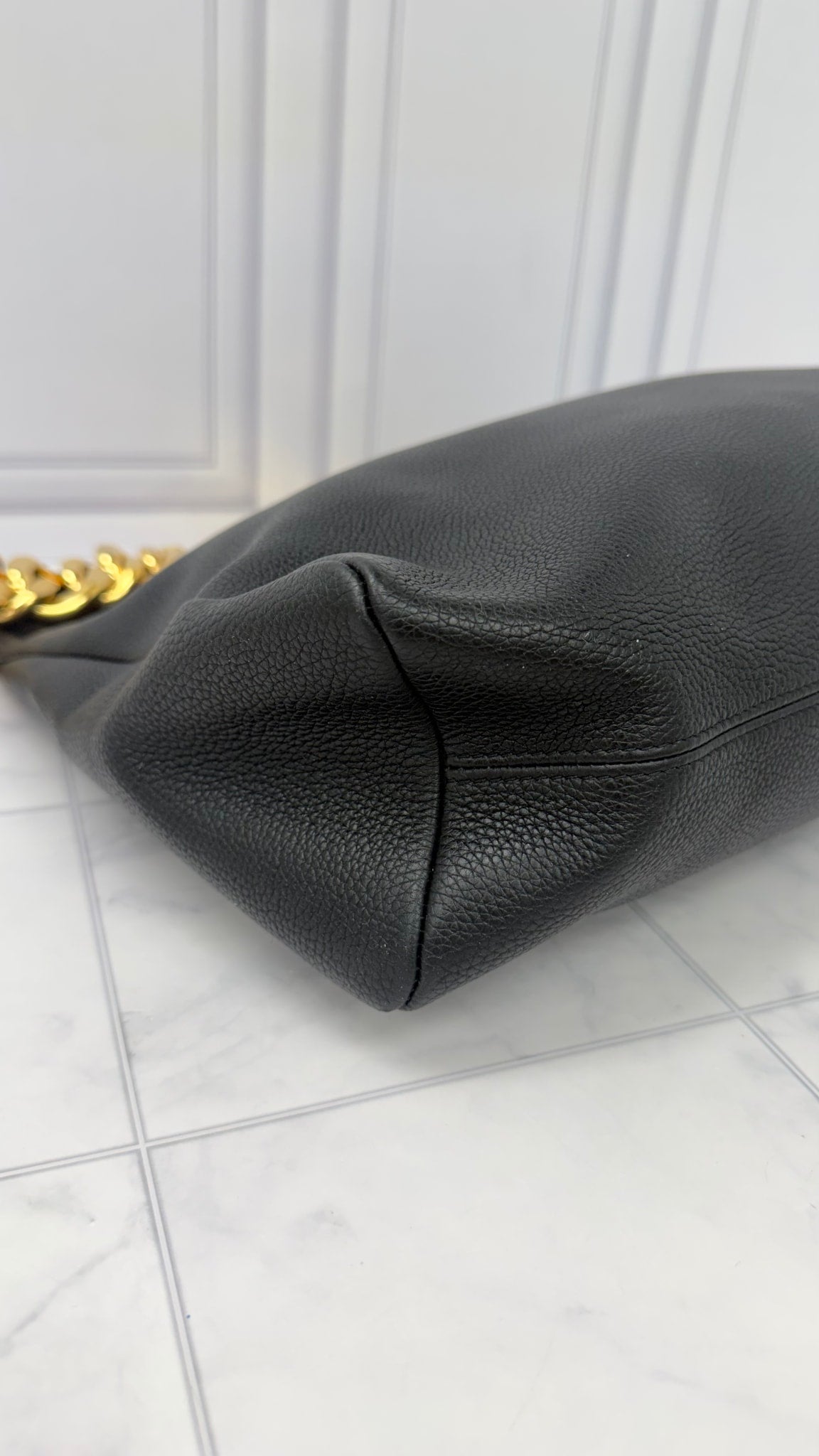 LIKE NEW - Tom Ford Black Pebbled Leather Chain Shoulder Bag
