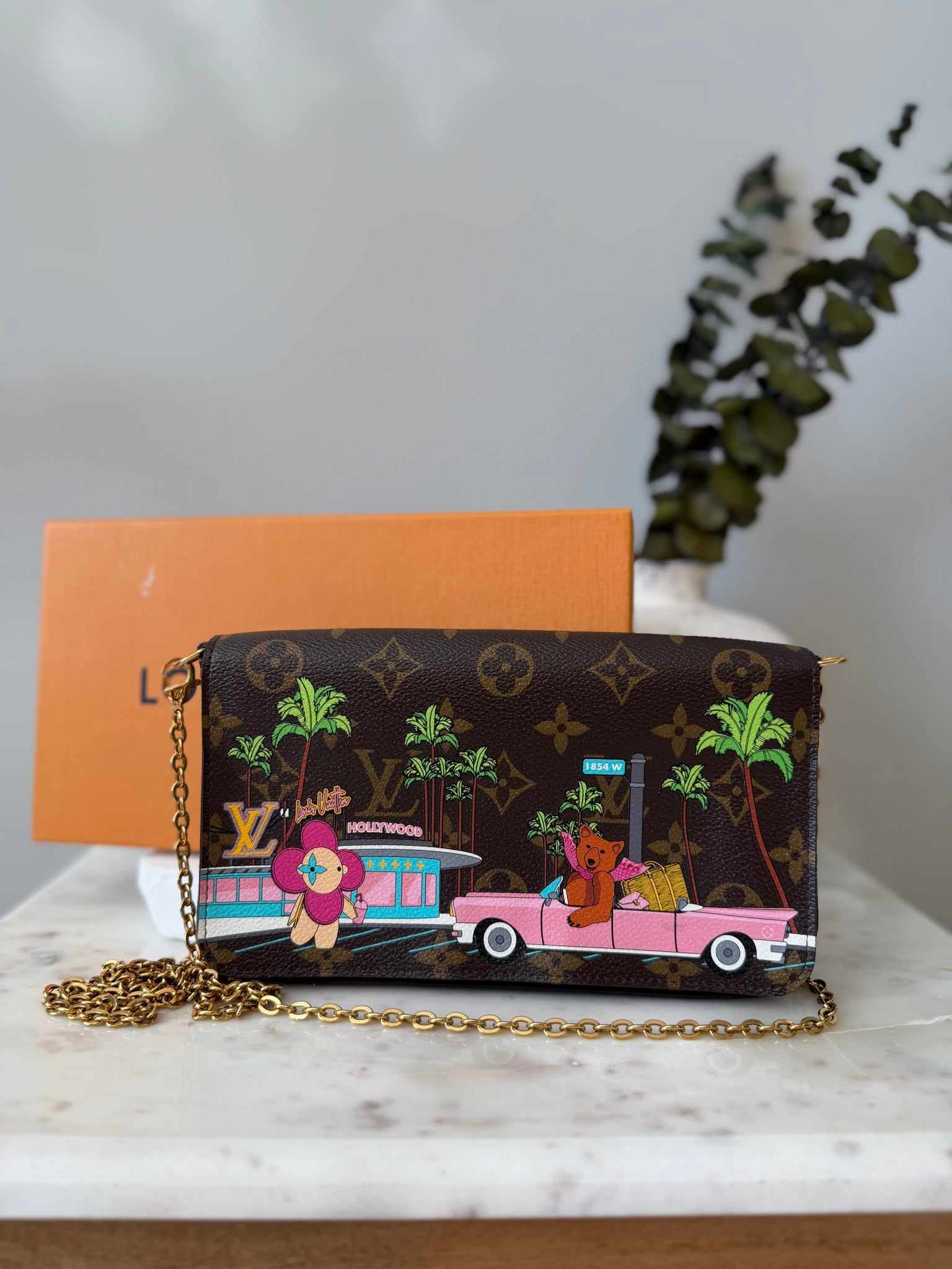 Louis Vuitton Monogram Hollywood Pochette Bag