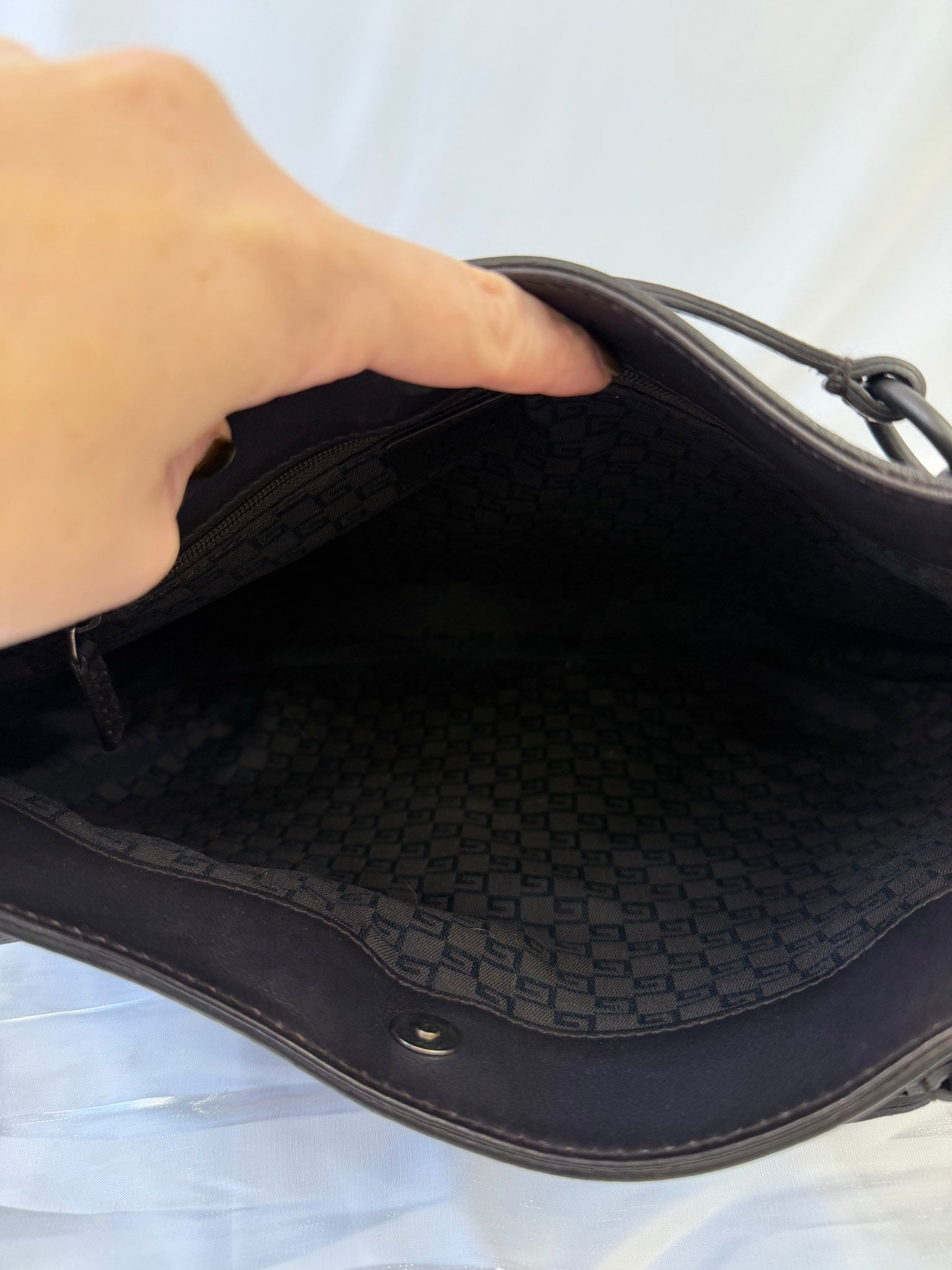 Gucci Black Leather Horsebit Shoulder Bag