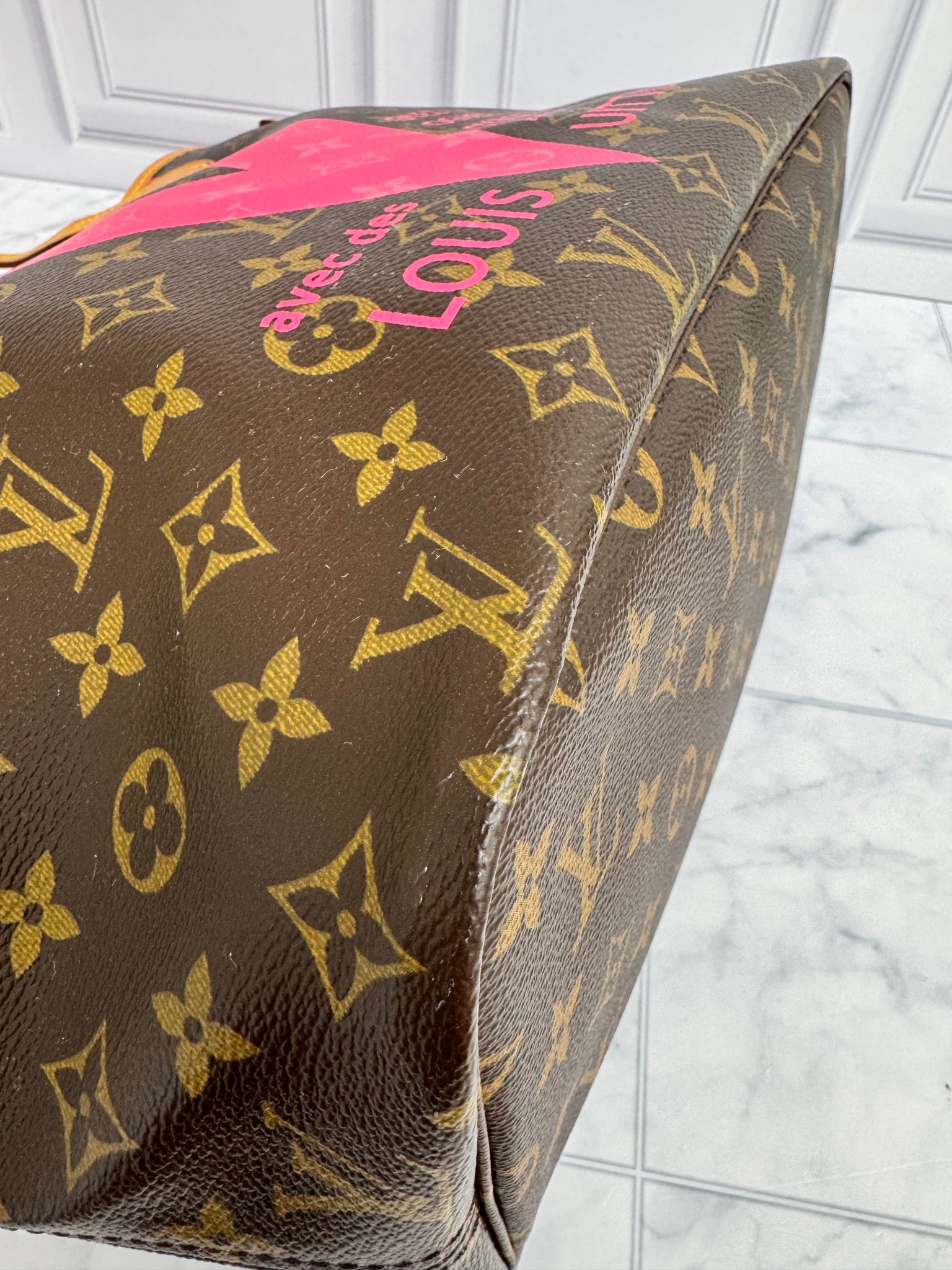 Louis Vuitton Monogram V Grenade Neverfull MM