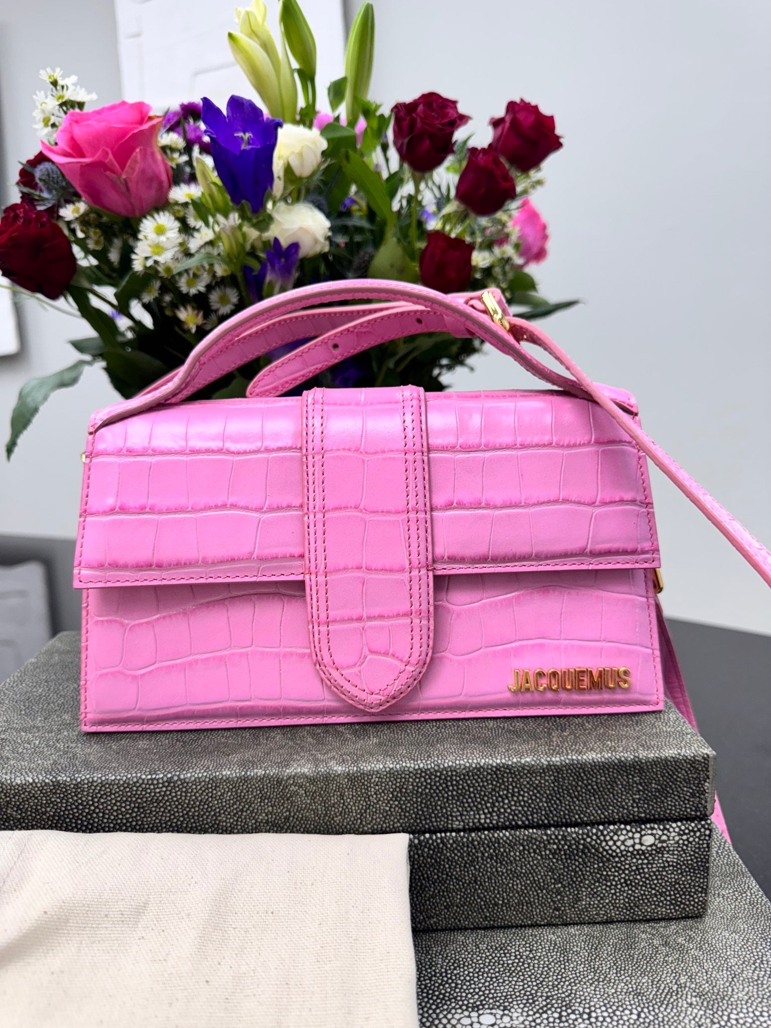 BRAND NEW - Jacquemus Pink Croc Embossed Leather Le Bambino Long 2Way Bag