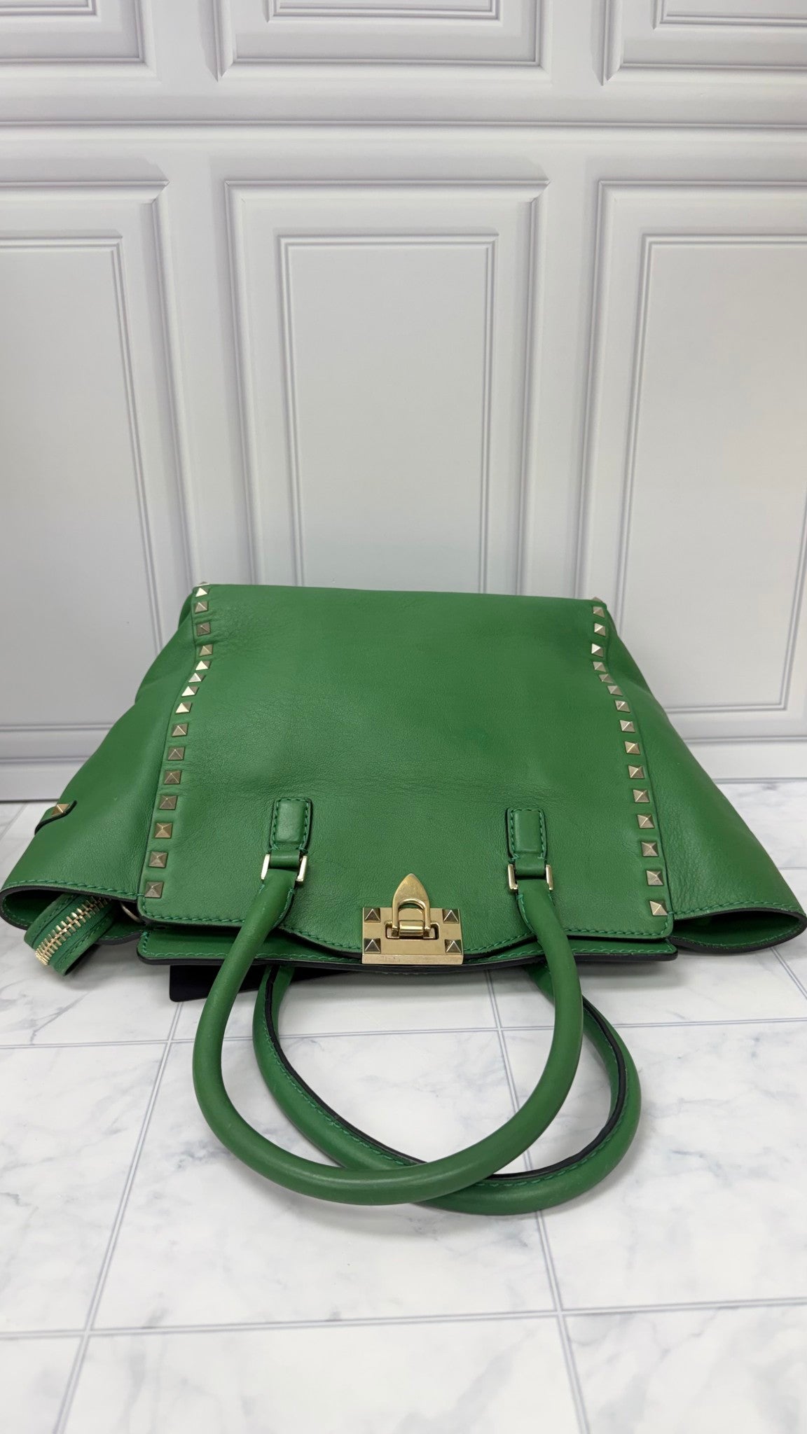Valentino Green Leather Rockstud Trapeze Tote Bag