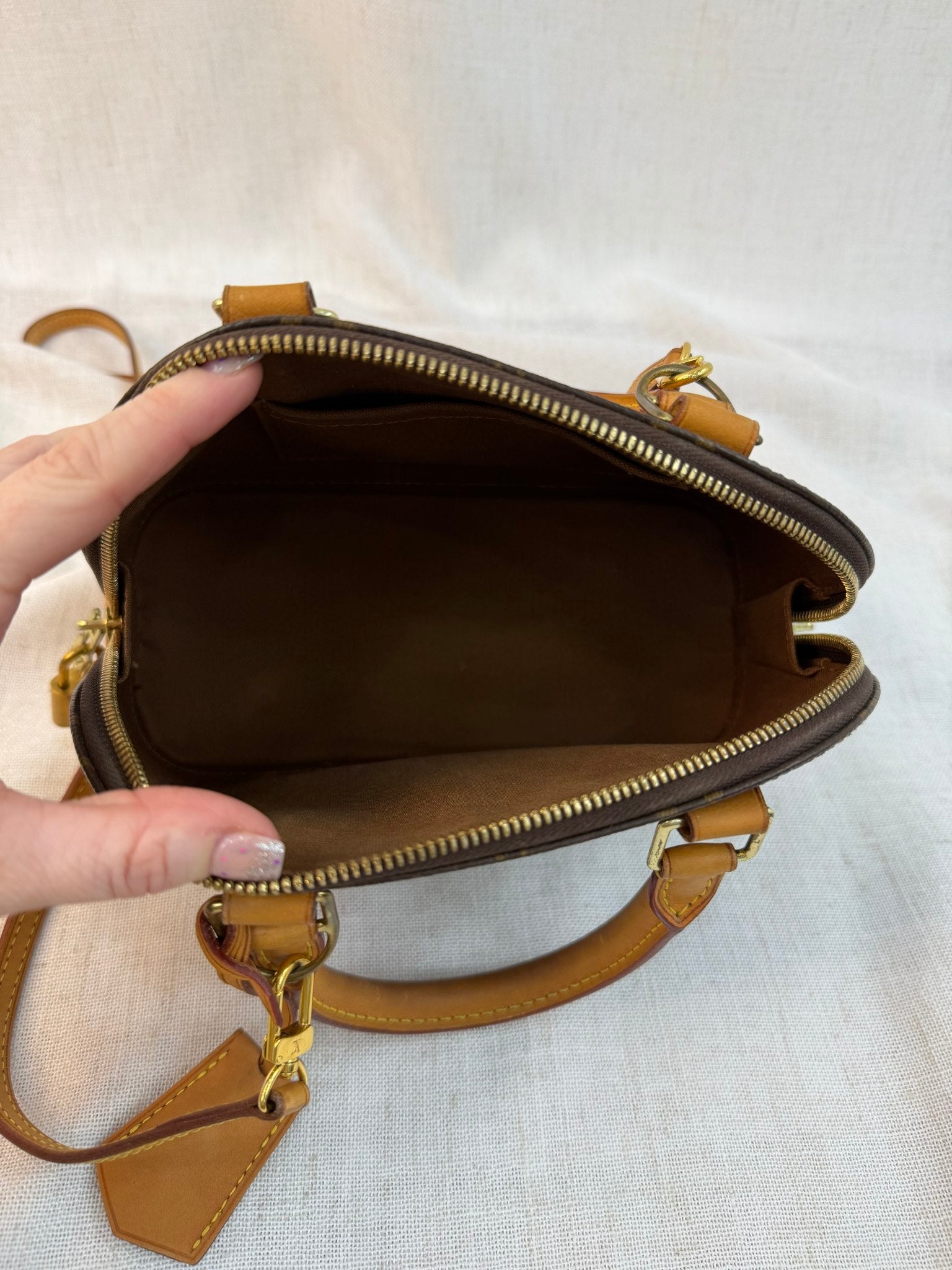 Louis Vuitton Monogram Alma BB Bag