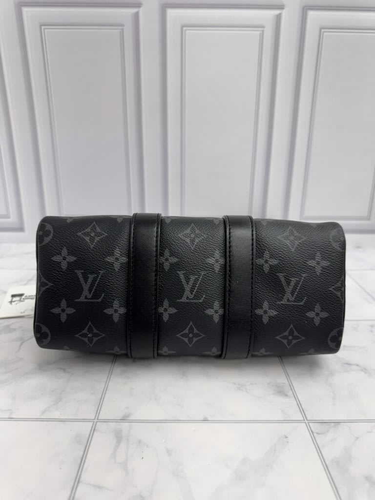 Louis Vuitton Monogram Eclipse Reverse Keepall Bandouliere 25
