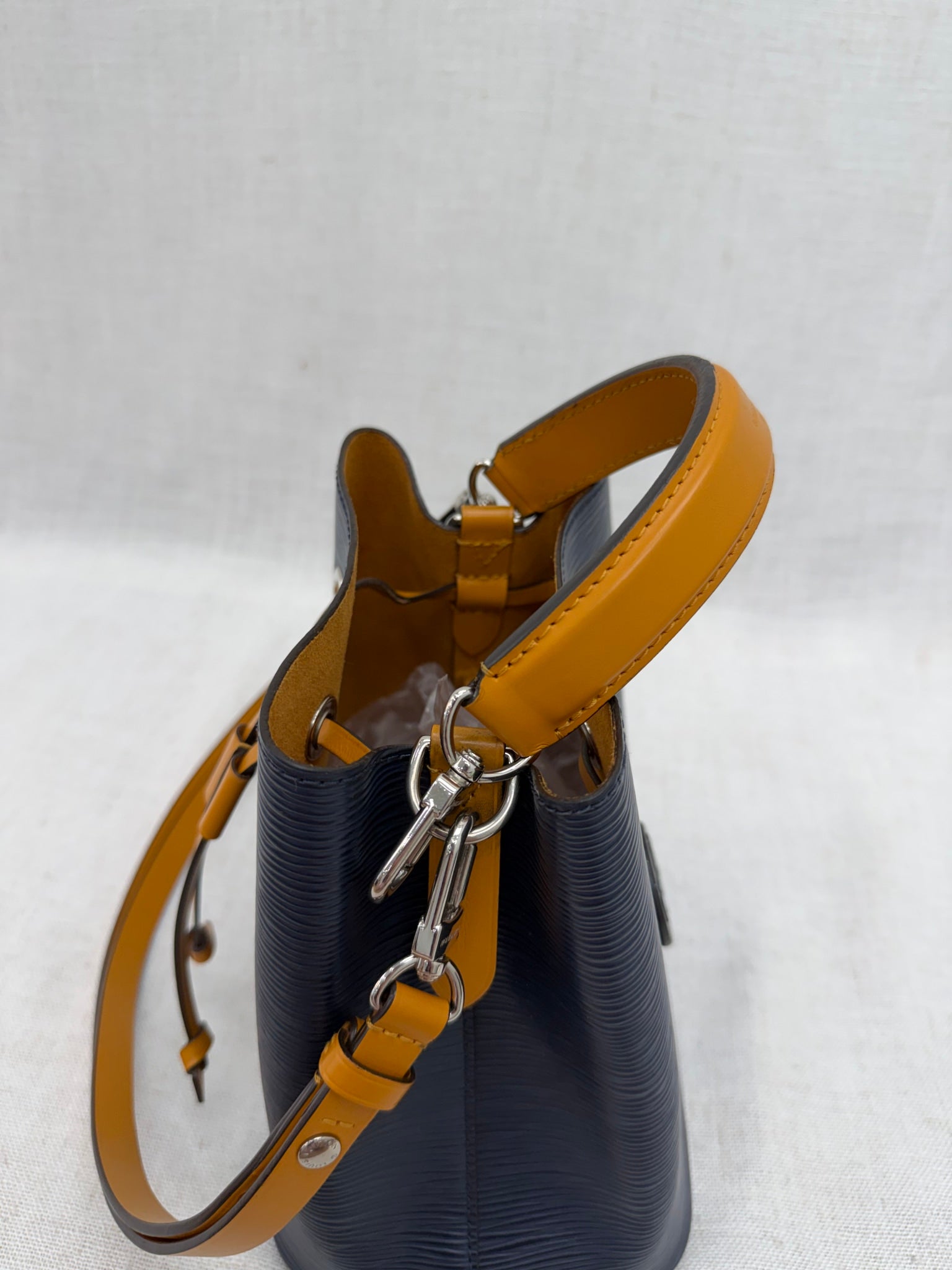 Louis Vuitton Navy & Mustard Epi Leather Neonoe BB Bucket Bag