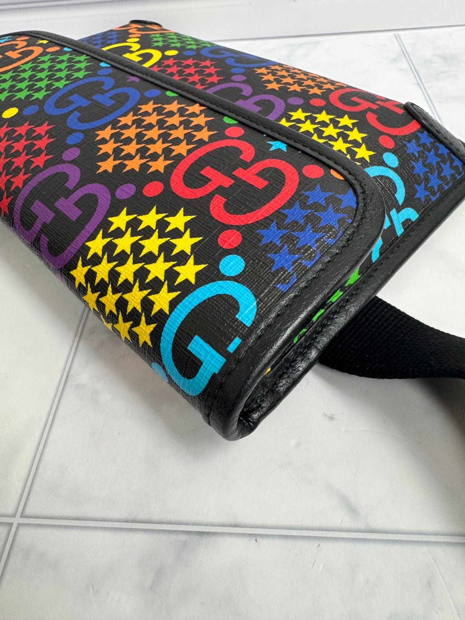 Gucci Black Multicolor GG Supreme Psychedelic Belt Bag