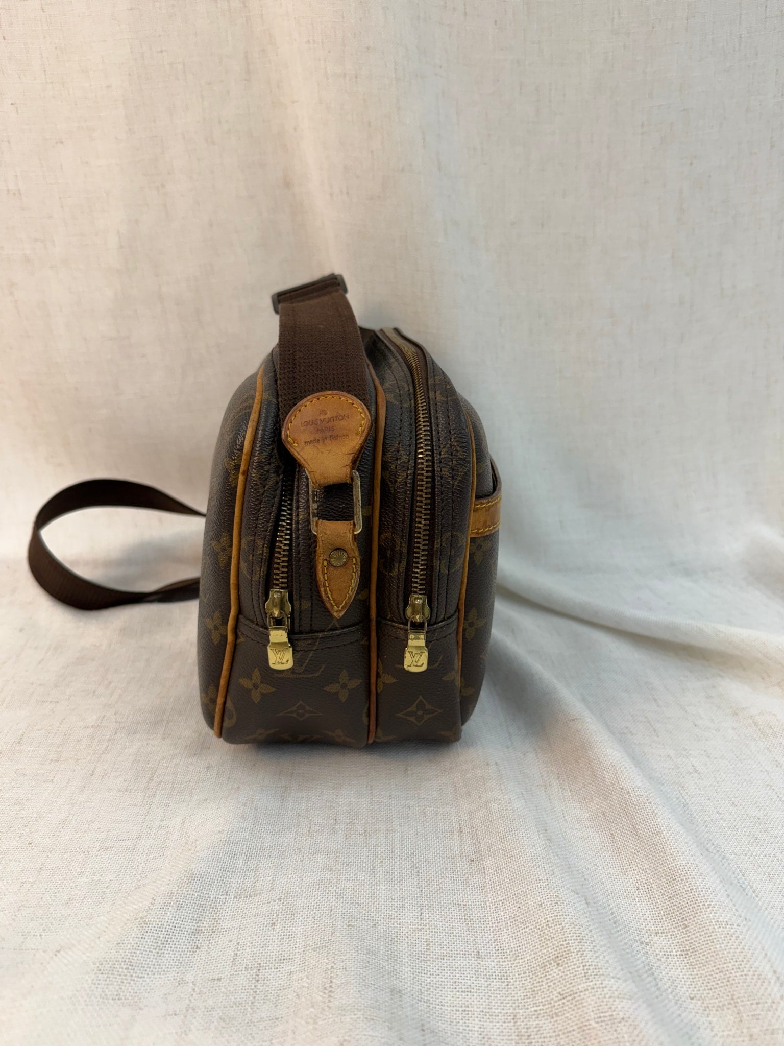 Louis Vuitton Monogram Reporter MM Bag