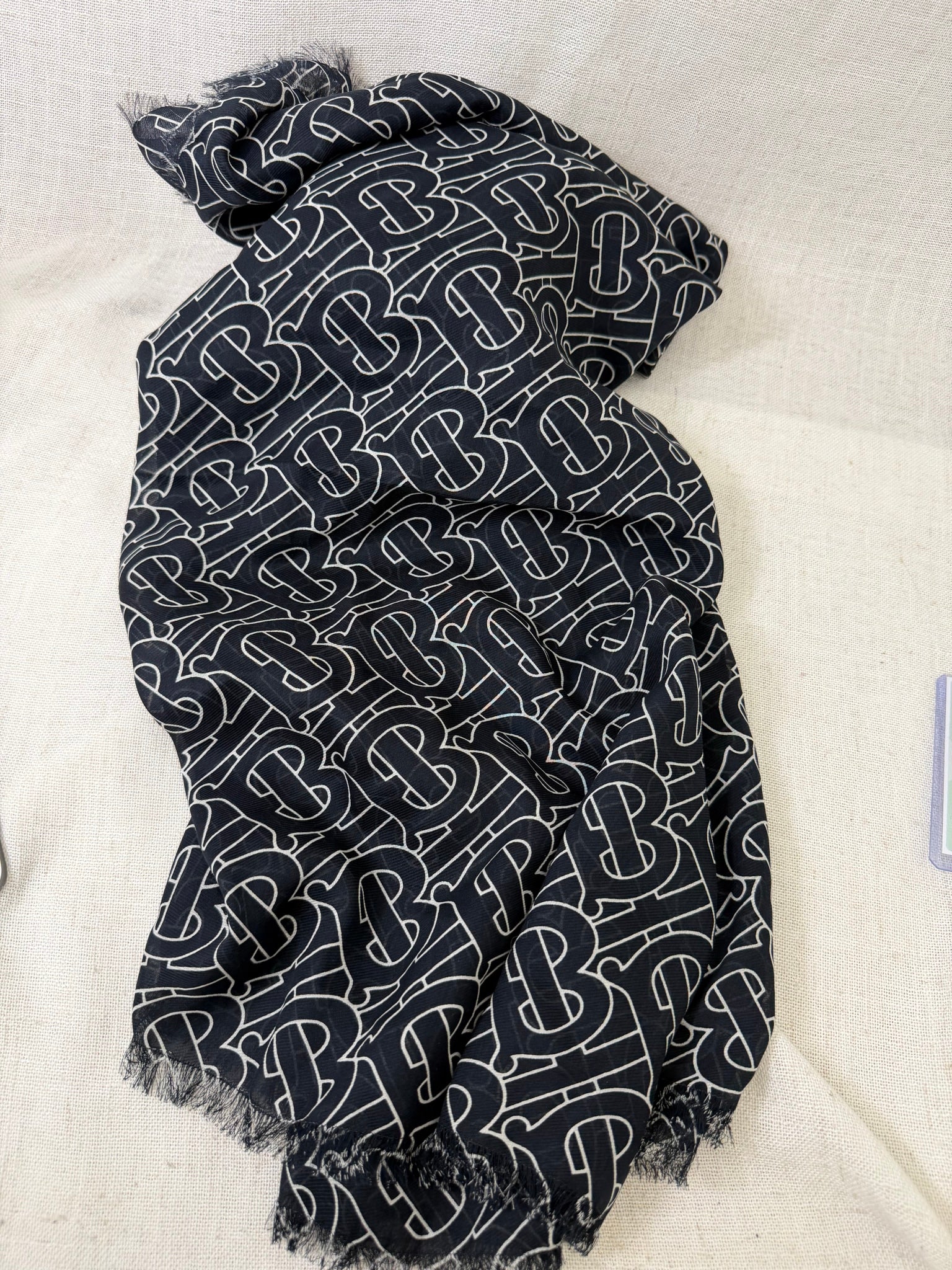 BRAND NEW - Burberry Navy Blue And White Cotton And Silk Scarf