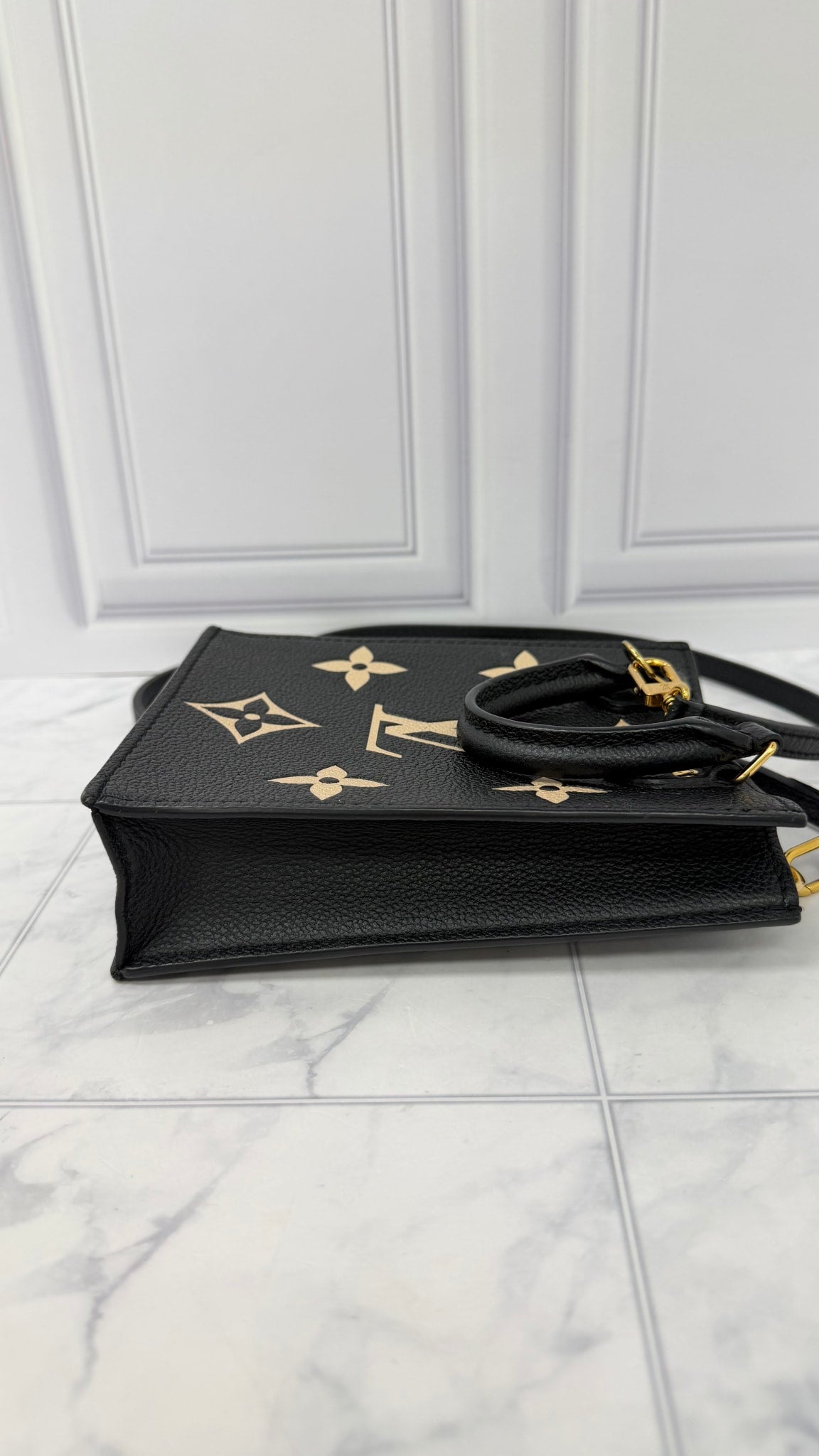 LIKE NEW - Louis Vuitton Black Empreinte Leather Petite Sac Plat Handbag
