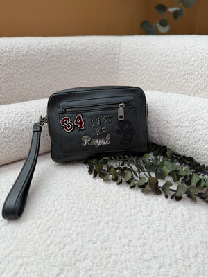 Descriptive image text