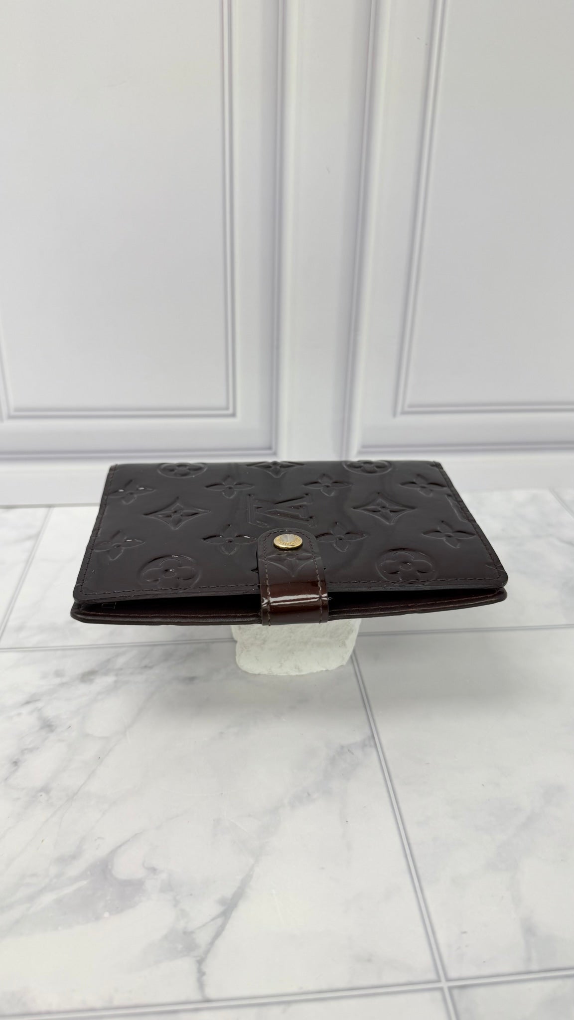 Louis Vuitton Amarante Vernis Leather Passport Agenda Cover PM