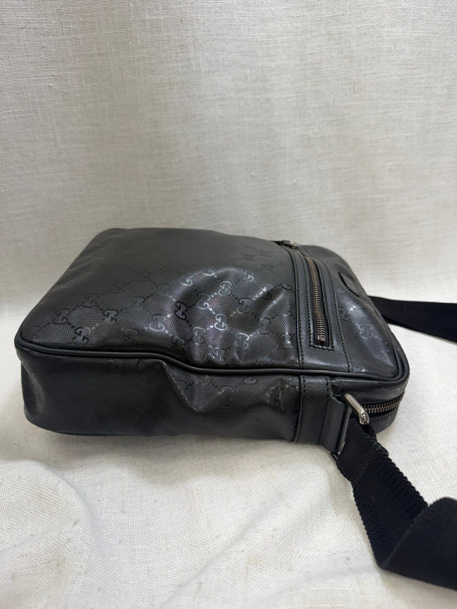 Gucci Black Coated Canvas GG Imprime Messenger Bag
