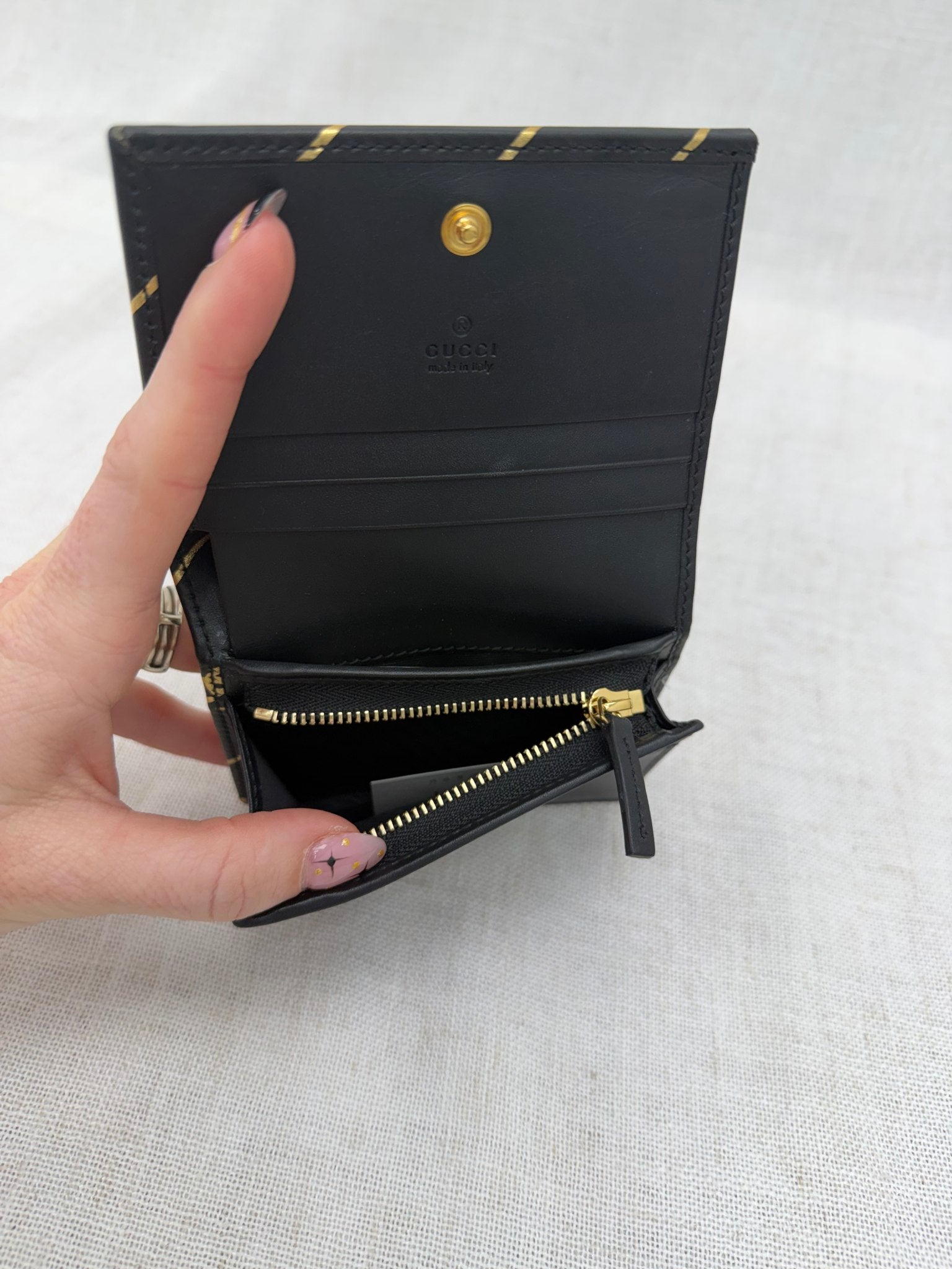 BRAND NEW- Gucci Black & Gold Diagonal GG Calfskin Compact Wallet