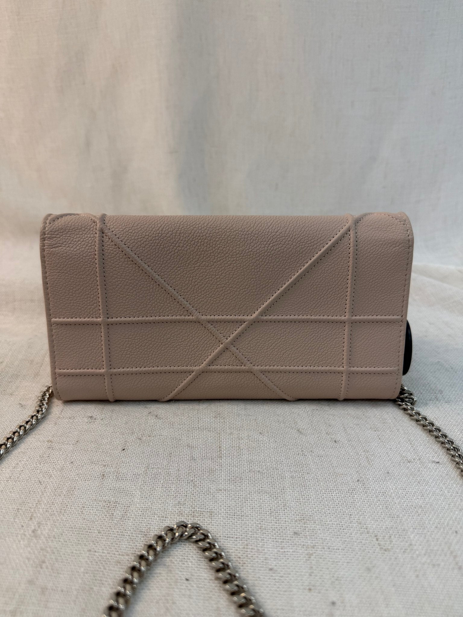 Christian Dior Light Pink Leather Diorama Wallet On Chain