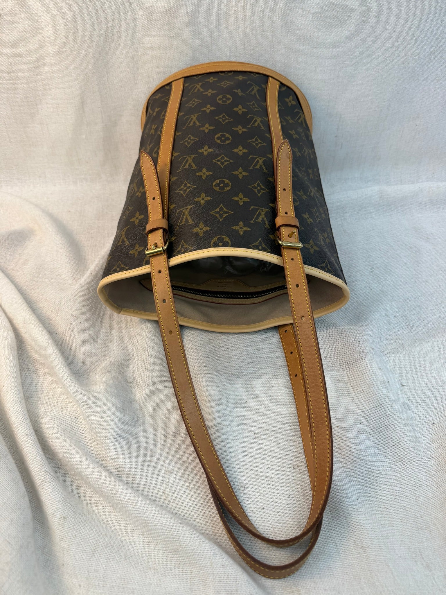Louis Vuitton Monogram GM Bucket Bag