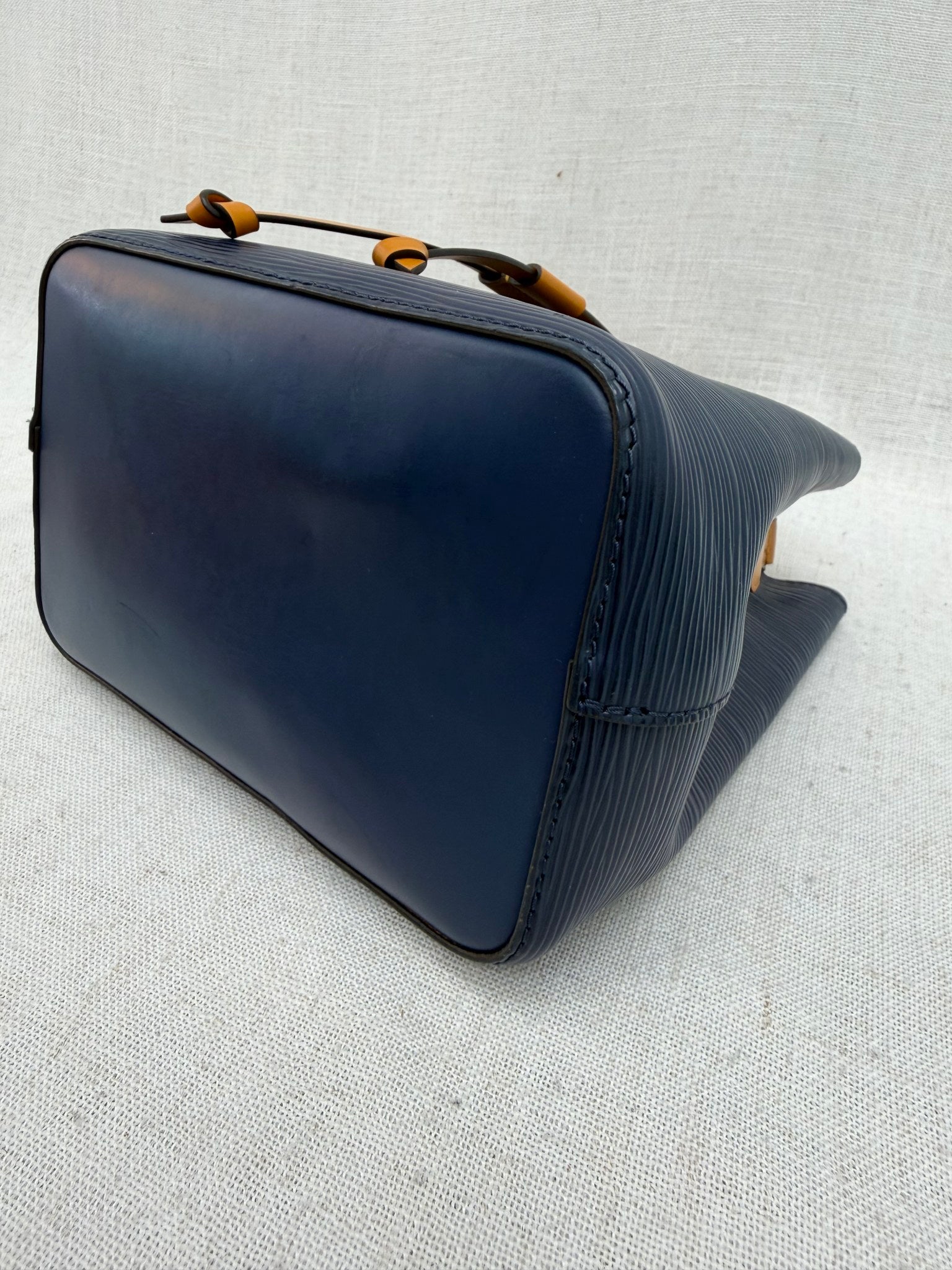 Louis Vuitton Navy & Mustard Epi Leather Neonoe BB Bucket Bag