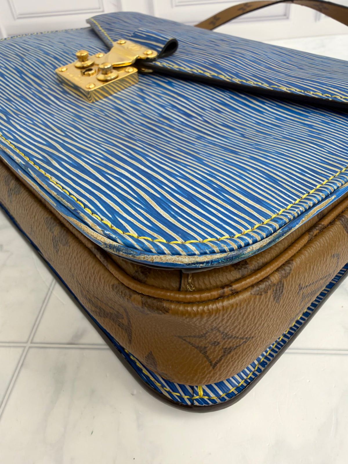Louis Vuitton Blue Epi Denim & Reverse Monogram Pochette Metis MM