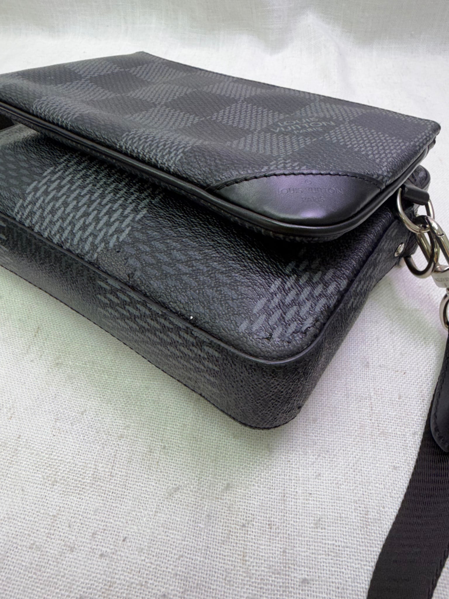 Louis Vuitton Damier Graphite Trio Messenger Bag